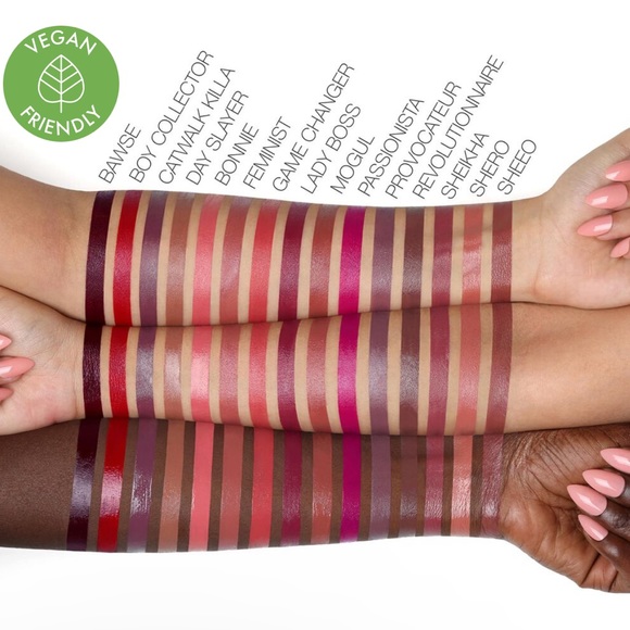 💋 HUDA BEAUTY Demi Matte Lipstick in Passionista - Picture 10 of 12